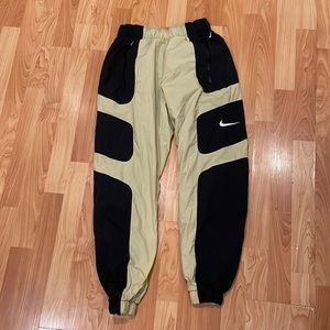 Men’s Nike pants